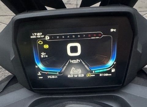 Gebrauchtmotorrad Voge SR4 350i ABS - Bild 6