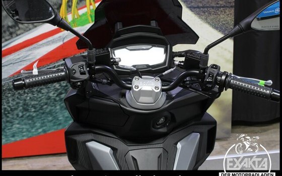 Neufahrzeug Aprilia SR GT 200 - Bild 11