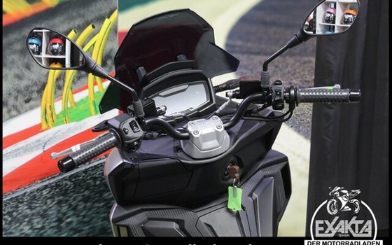 Neufahrzeug Aprilia SR GT 200 - Bild 9