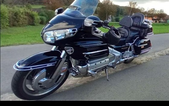 Gebrauchtmotorrad Honda GL 1800 Goldwing - Bild 1