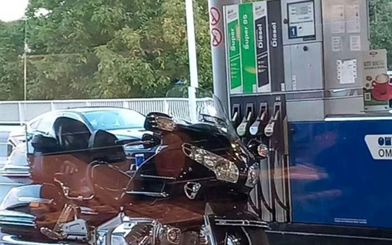 Gebrauchtmotorrad Honda GL 1800 Goldwing - Bild 2