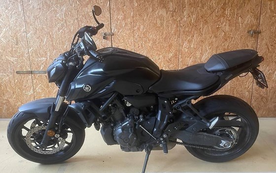 Offerta Yamaha MT-07 - Immagine 1