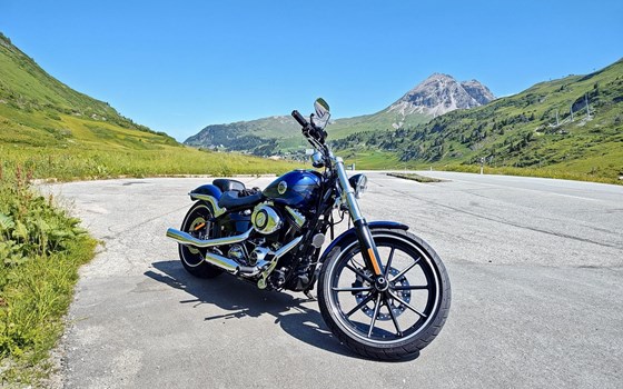 Gebrauchtmotorrad Harley-Davidson Softail Breakout FXSB - Bild 1