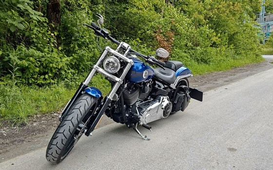 Gebrauchtmotorrad Harley-Davidson Softail Breakout FXSB - Bild 5