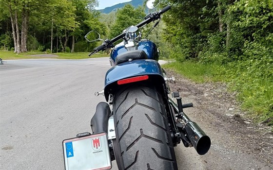 Gebrauchtmotorrad Harley-Davidson Softail Breakout FXSB - Bild 9