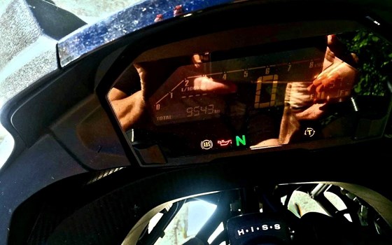 Gebrauchtmotorrad Honda Integra - Bild 4