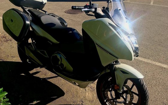 Gebrauchtmotorrad Honda Integra - Bild 6