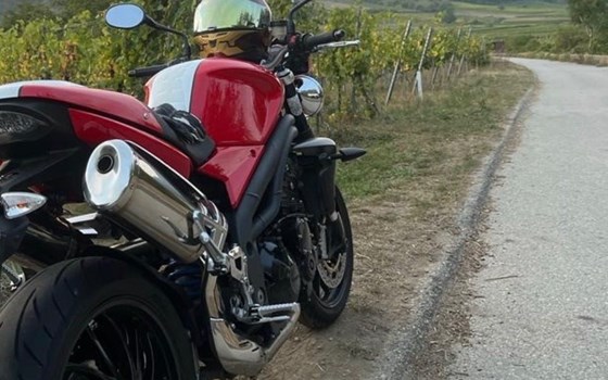 Gebrauchtmotorrad Triumph Speed Triple 1050 - Bild 28