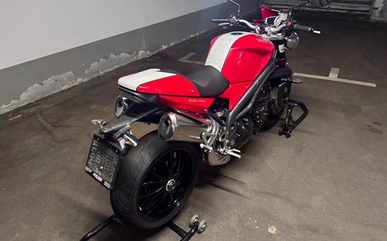 Gebrauchtmotorrad Triumph Speed Triple 1050 - Bild 7