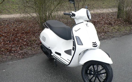 Neufahrzeug Vespa GTS 125 - Bild 9