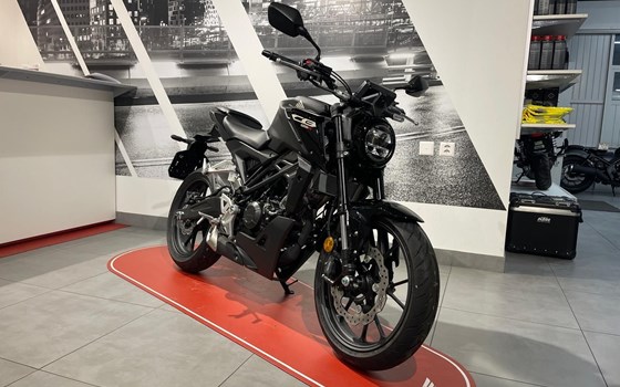Neufahrzeug Honda CB125R - Bild 1