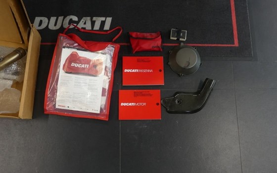 Gebrauchtmotorrad Ducati 916 Senna - Bild 11