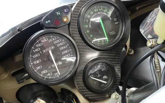 Gebrauchtmotorrad Ducati 916 Senna - Bild 9