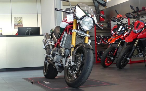 Gebrauchtmotorrad Ducati Monster S4RS - Bild 1