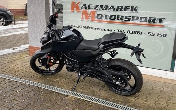 Neufahrzeug KTM 125 Duke - Bild 3