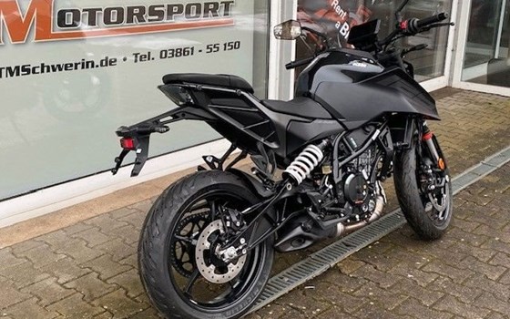 Neufahrzeug KTM 125 Duke - Bild 6