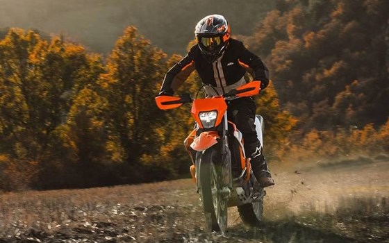 Neufahrzeug KTM 690 Enduro R - Bild 9