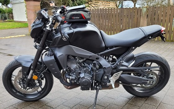 Gebrauchtmotorrad Yamaha MT-09 35kW - Bild 2