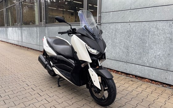 Gebrauchtmotorrad Yamaha XMAX 300 - Bild 2