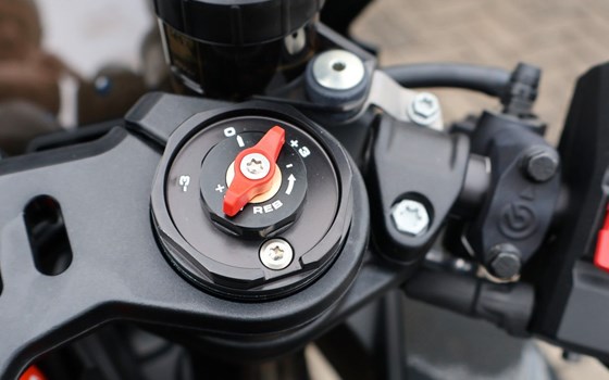 Neufahrzeug KTM 990 RC R - Bild 11