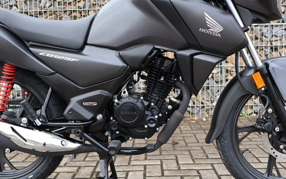 Gebrauchtmotorrad Honda CB125F - Bild 13