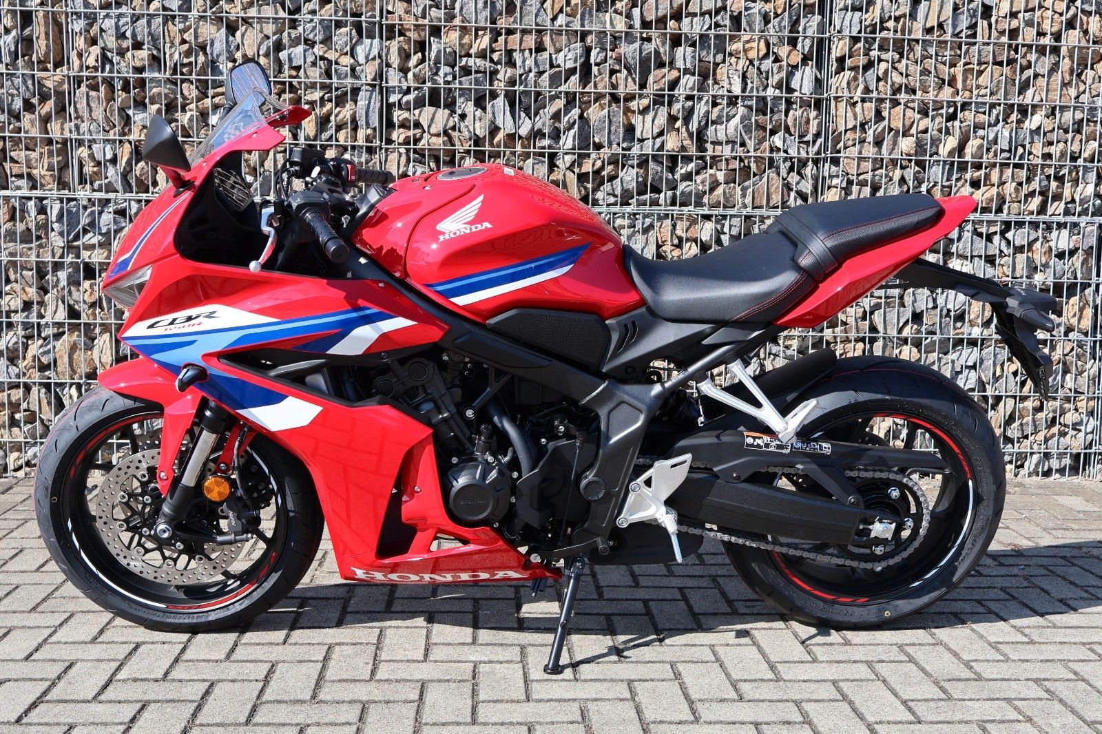 Honda CBR650R E-Clutch 