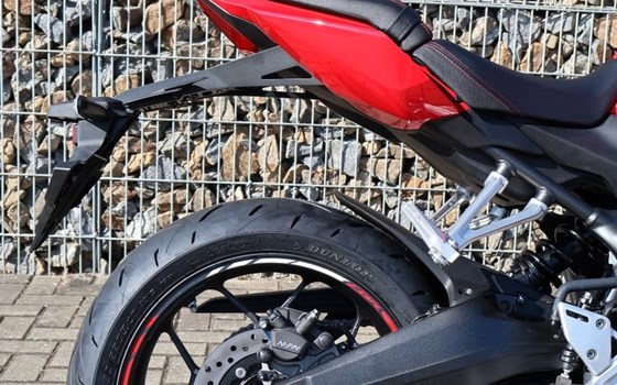 Gebrauchtmotorrad Honda CBR650R E-Clutch - Bild 14