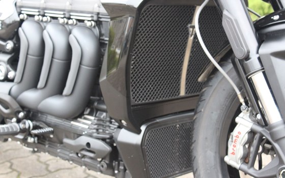 Gebrauchtmotorrad Triumph Rocket 3 Storm R - Bild 11