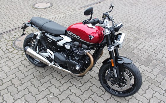 Gebrauchtmotorrad Triumph Speed Twin 1200 - Bild 1