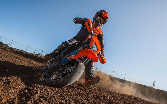 Neufahrzeug KTM 690 SMC R - Bild 10