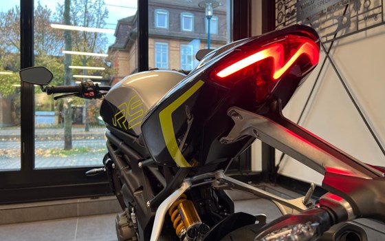Gebrauchtmotorrad Triumph Speed Triple 1200 RS - Bild 6