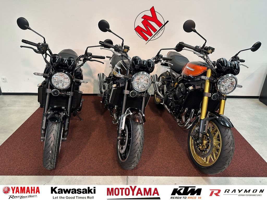 Kawasaki Z900 RS Black Ball Edition