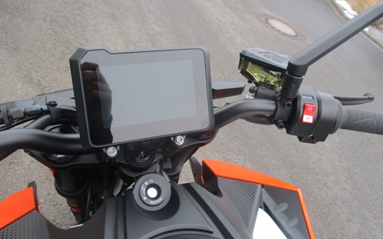 Neufahrzeug KTM 990 Duke - Bild 10