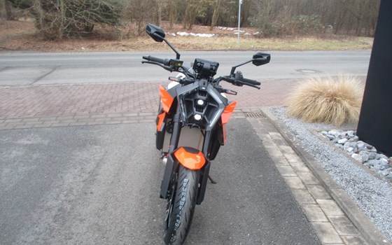 Neufahrzeug KTM 990 Duke - Bild 4