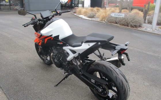 Neufahrzeug KTM 990 Duke - Bild 7