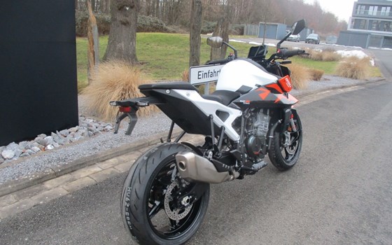 Neufahrzeug KTM 990 Duke - Bild 9