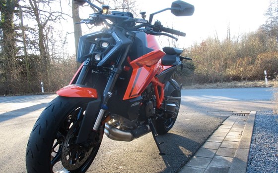 Neufahrzeug KTM 1390 Super Duke R EVO - Bild 4