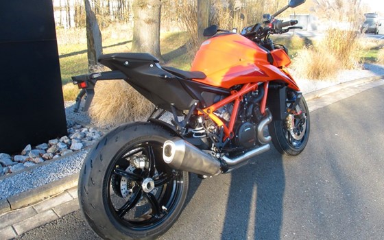 Neufahrzeug KTM 1390 Super Duke R EVO - Bild 8
