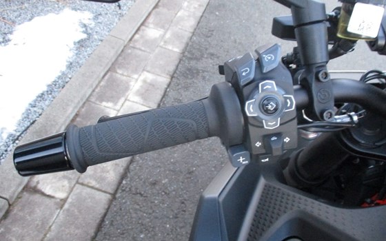 Neufahrzeug KTM 1390 Super Duke R EVO - Bild 12