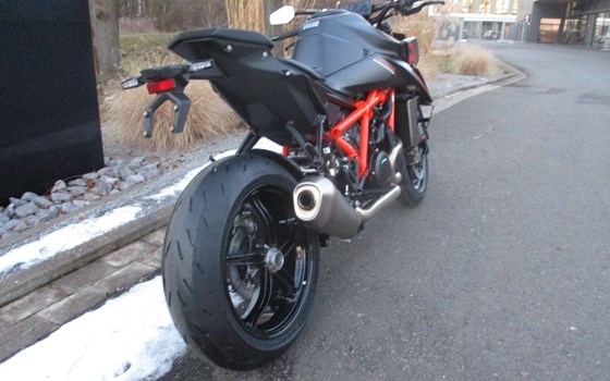 Neufahrzeug KTM 1390 Super Duke R EVO - Bild 9