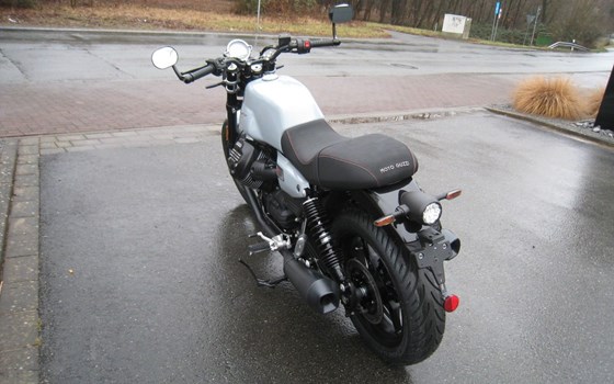 Neufahrzeug Moto Guzzi V7 Sport - Bild 6