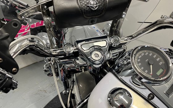 Gebrauchtmotorrad Harley-Davidson Road King Custom FLHRS - Bild 7