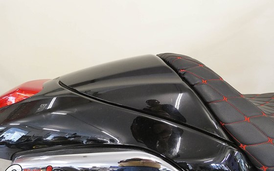 Gebrauchtmotorrad Suzuki VZR 1800 - Bild 9