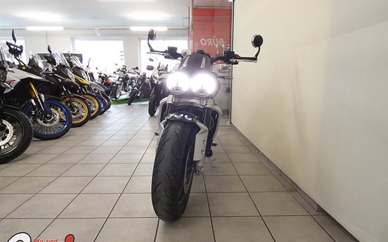 Gebrauchtmotorrad Triumph Rocket III - Bild 5