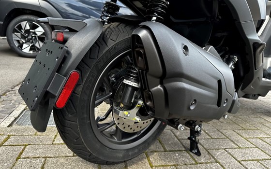 Neufahrzeug Piaggio MP3 530 HPE Exclusive - Bild 10