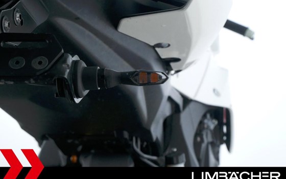 Gebrauchtmotorrad Yamaha R1 World GP 60th Anniversary - Bild 17