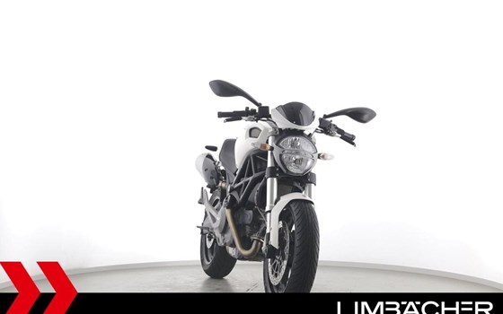 Gebrauchtmotorrad Ducati Monster 696+ - Bild 11
