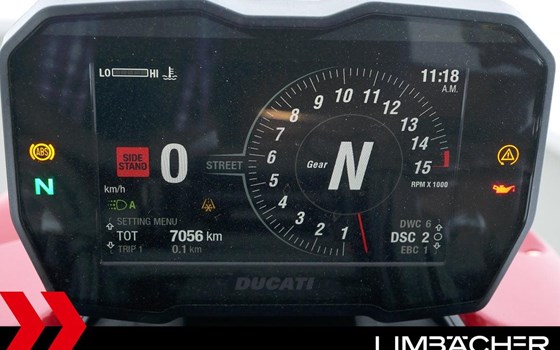 Gebrauchtmotorrad Ducati Streetfighter V4 - Bild 12
