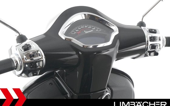 Gebrauchtmotorrad Vespa GTS 125 Super - Bild 13