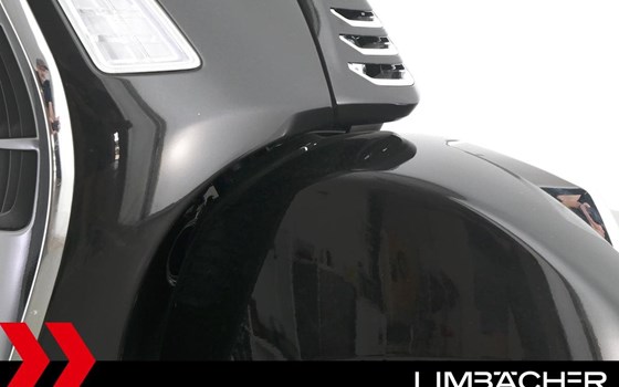 Gebrauchtmotorrad Vespa GTS 125 Super - Bild 18